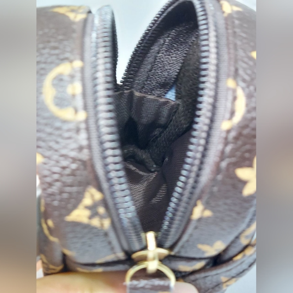 Keychain - Picture 5 of 7